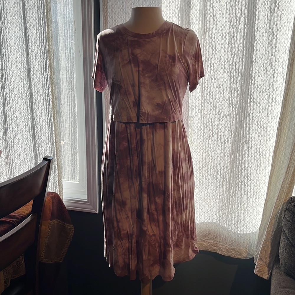 Breastfeeding dress